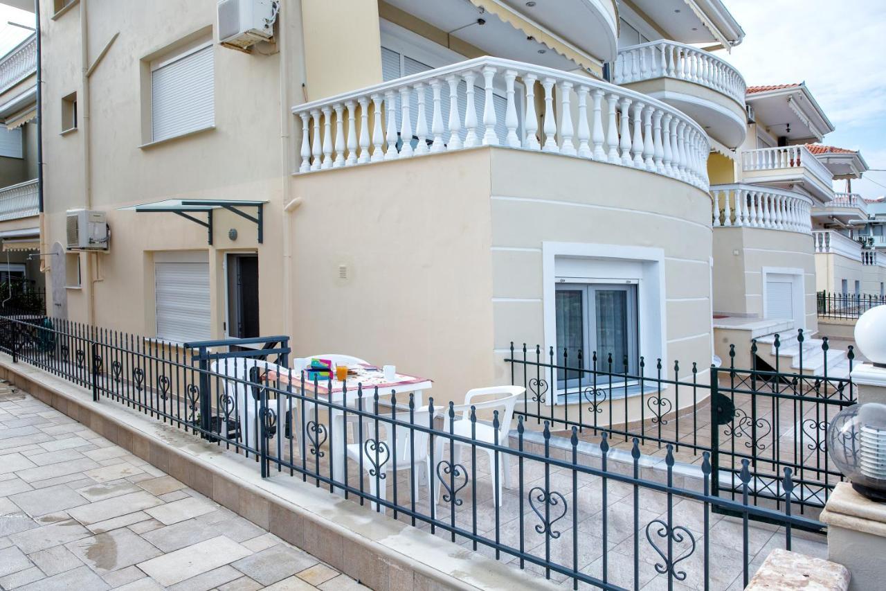 Peramos Rent House Apartment Néa Péramos Екстериор снимка