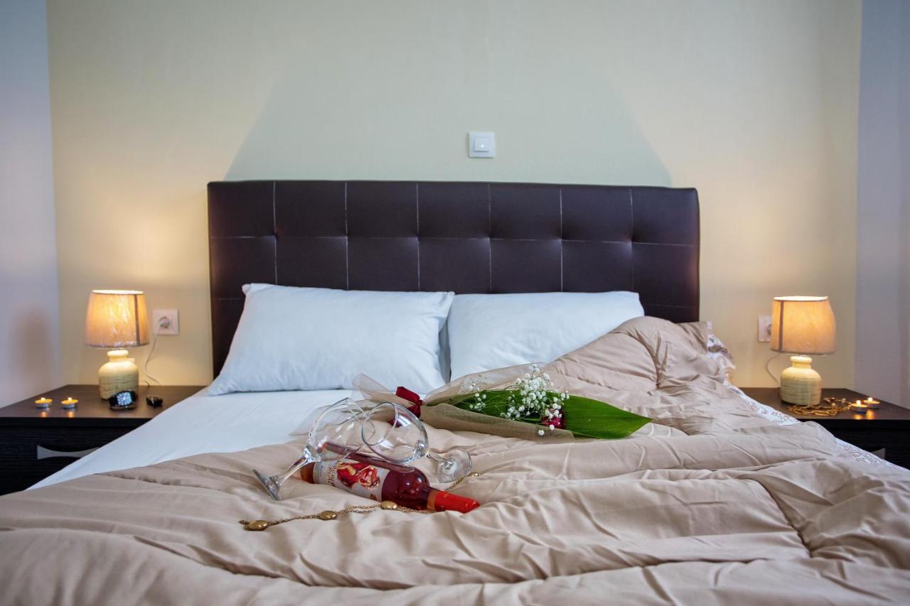 Peramos Rent House Apartment Néa Péramos Екстериор снимка